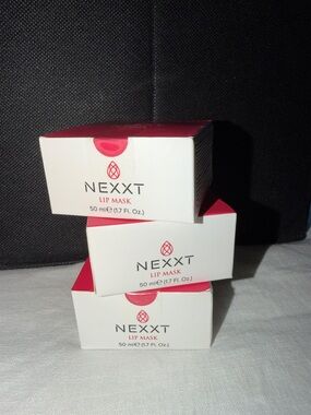 NEXXT Set of 3 Lip Mask - New in Box